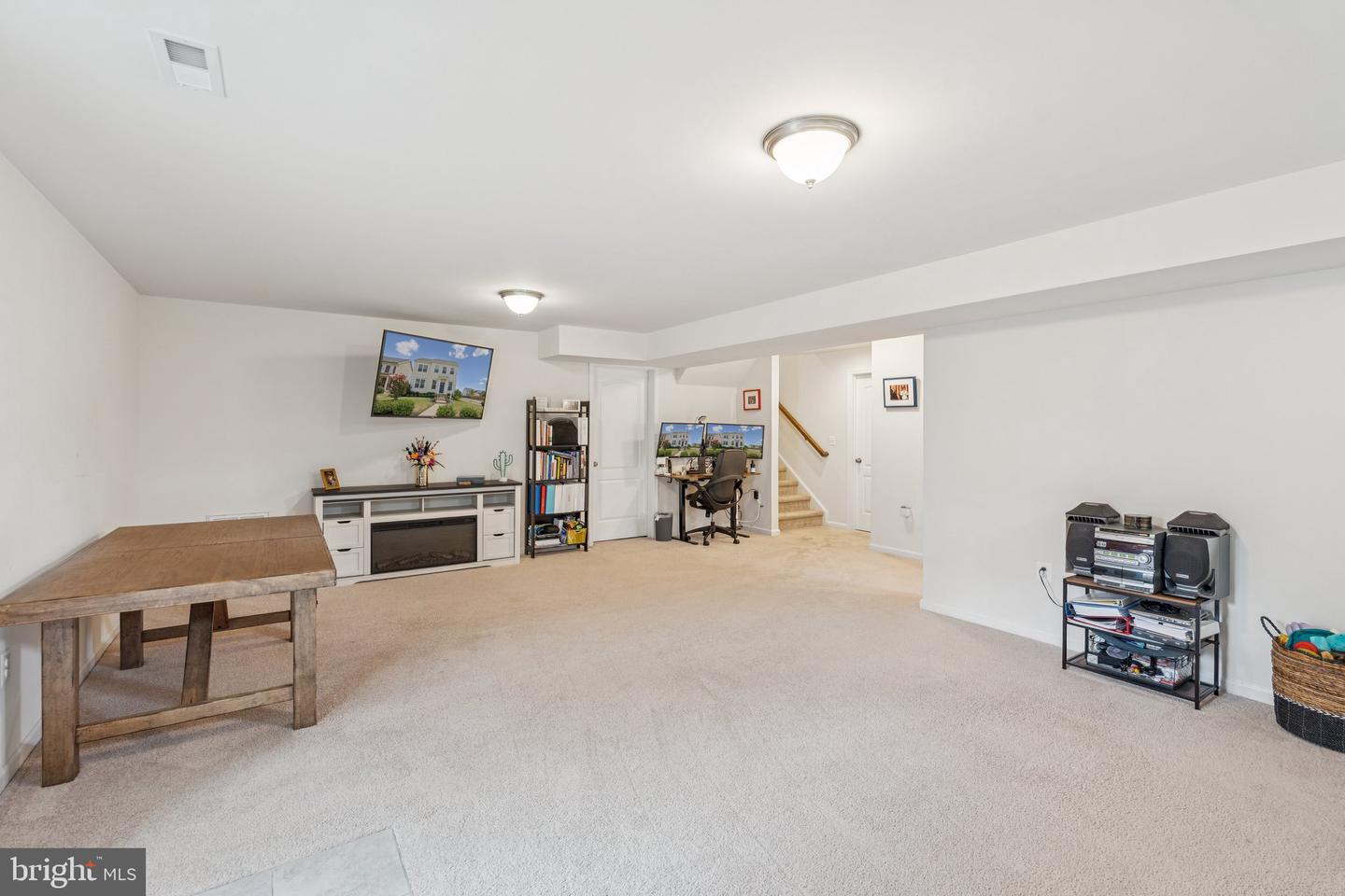 991 COASTAL AVE, STAFFORD, Virginia 22554, 5 Bedrooms Bedrooms, ,3 BathroomsBathrooms,Residential,For sale,991 COASTAL AVE,VAST2041402 MLS # VAST2041402