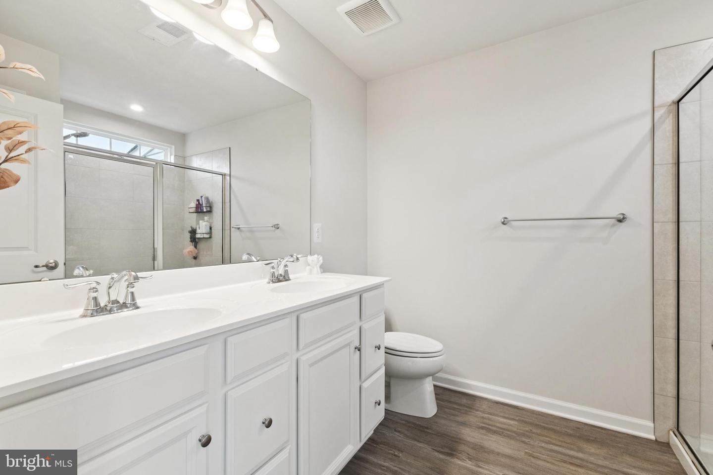 103 CREST CT, STAFFORD, Virginia 22554, 3 Bedrooms Bedrooms, ,2 BathroomsBathrooms,Residential,For sale,103 CREST CT,VAST2041416 MLS # VAST2041416
