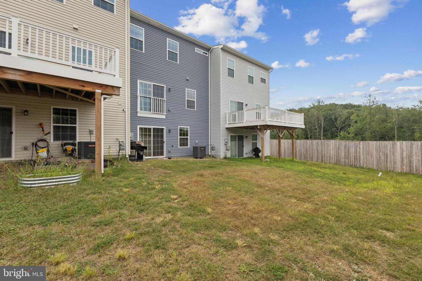 103 CREST CT, STAFFORD, Virginia 22554, 3 Bedrooms Bedrooms, ,2 BathroomsBathrooms,Residential,For sale,103 CREST CT,VAST2041416 MLS # VAST2041416