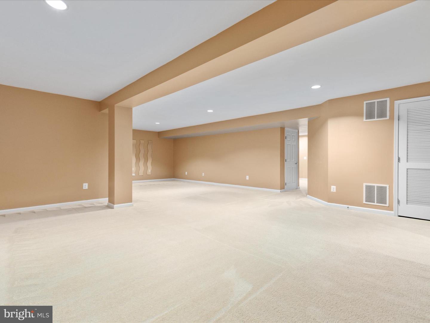 15420 MILTON HALL PL, MANASSAS, Virginia 20112, 4 Bedrooms Bedrooms, ,3 BathroomsBathrooms,Residential,For sale,15420 MILTON HALL PL,VAPW2100672 MLS # VAPW2100672