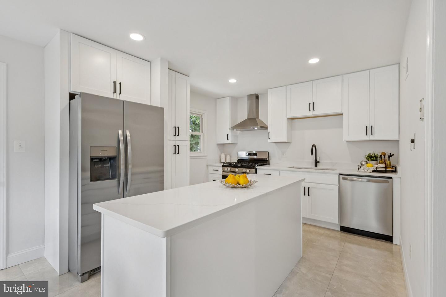 4704 KILBANE RD, WOODBRIDGE, Virginia 22193, 4 Bedrooms Bedrooms, ,3 BathroomsBathrooms,Residential,For sale,4704 KILBANE RD,VAPW2100680 MLS # VAPW2100680