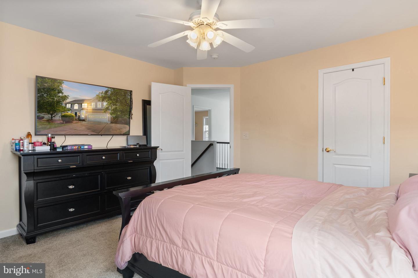 540 GREENBRIAR DR, CULPEPER, Virginia 22701, 6 Bedrooms Bedrooms, ,3 BathroomsBathrooms,Residential,For sale,540 GREENBRIAR DR,VACU2011170 MLS # VACU2011170