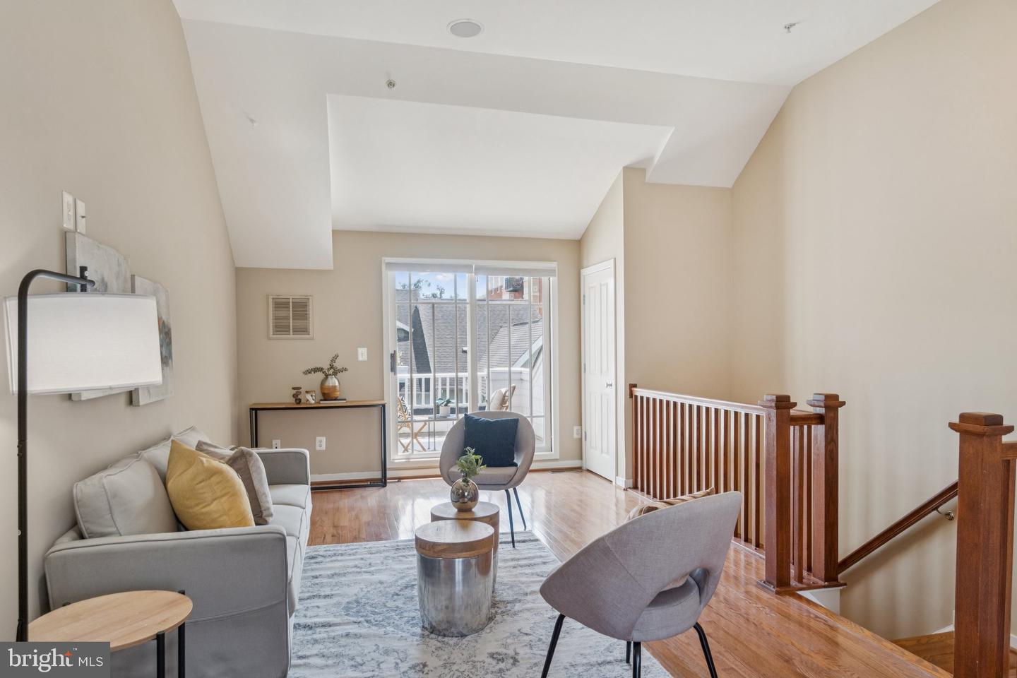 1304 N DANVILLE ST, ARLINGTON, Virginia 22201, 3 Bedrooms Bedrooms, ,2 BathroomsBathrooms,Residential,For sale,1304 N DANVILLE ST,VAAR2061816 MLS # VAAR2061816