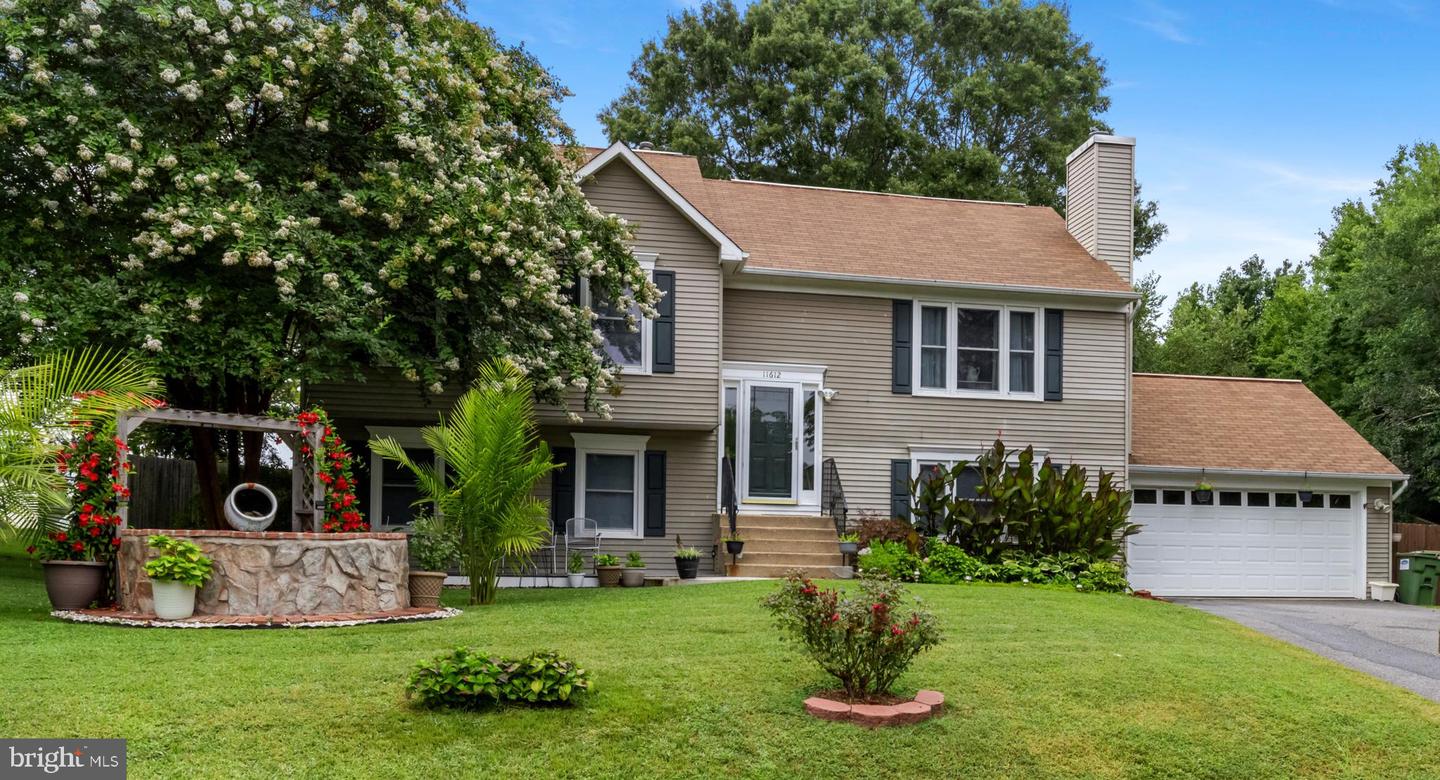 11612 KENTON DR, FREDERICKSBURG, Virginia 22407, 5 Bedrooms Bedrooms, ,3 BathroomsBathrooms,Residential,For sale,11612 KENTON DR,VASP2035214 MLS # VASP2035214