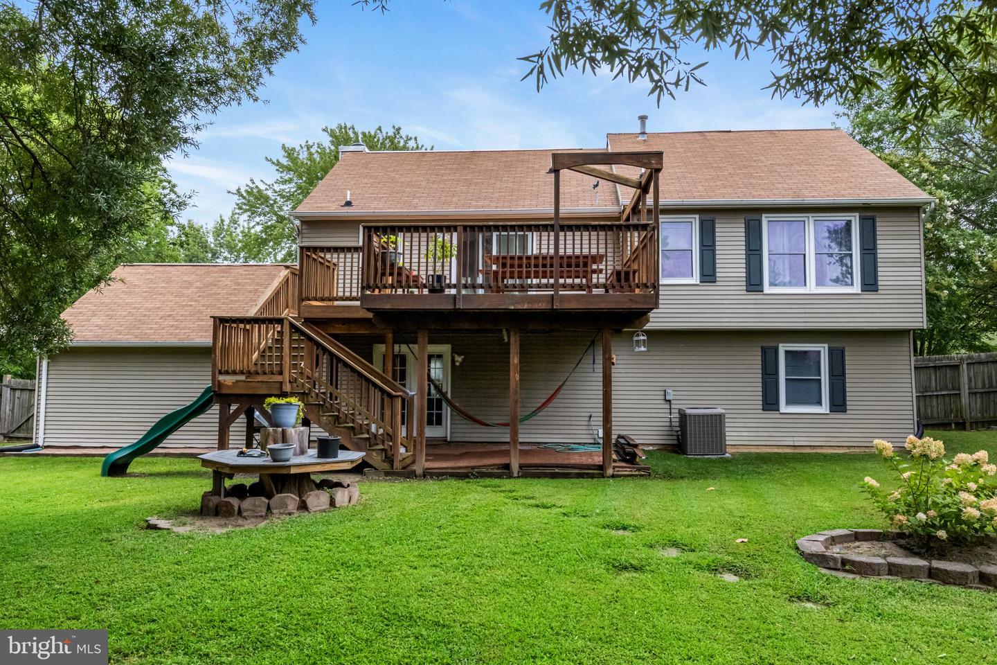11612 KENTON DR, FREDERICKSBURG, Virginia 22407, 5 Bedrooms Bedrooms, ,3 BathroomsBathrooms,Residential,For sale,11612 KENTON DR,VASP2035214 MLS # VASP2035214