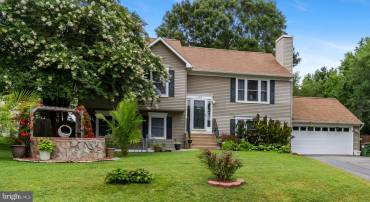 11612 KENTON DR, FREDERICKSBURG, Virginia 22407, 5 Bedrooms Bedrooms, ,3 BathroomsBathrooms,Residential,For sale,11612 KENTON DR,VASP2035214 MLS # VASP2035214