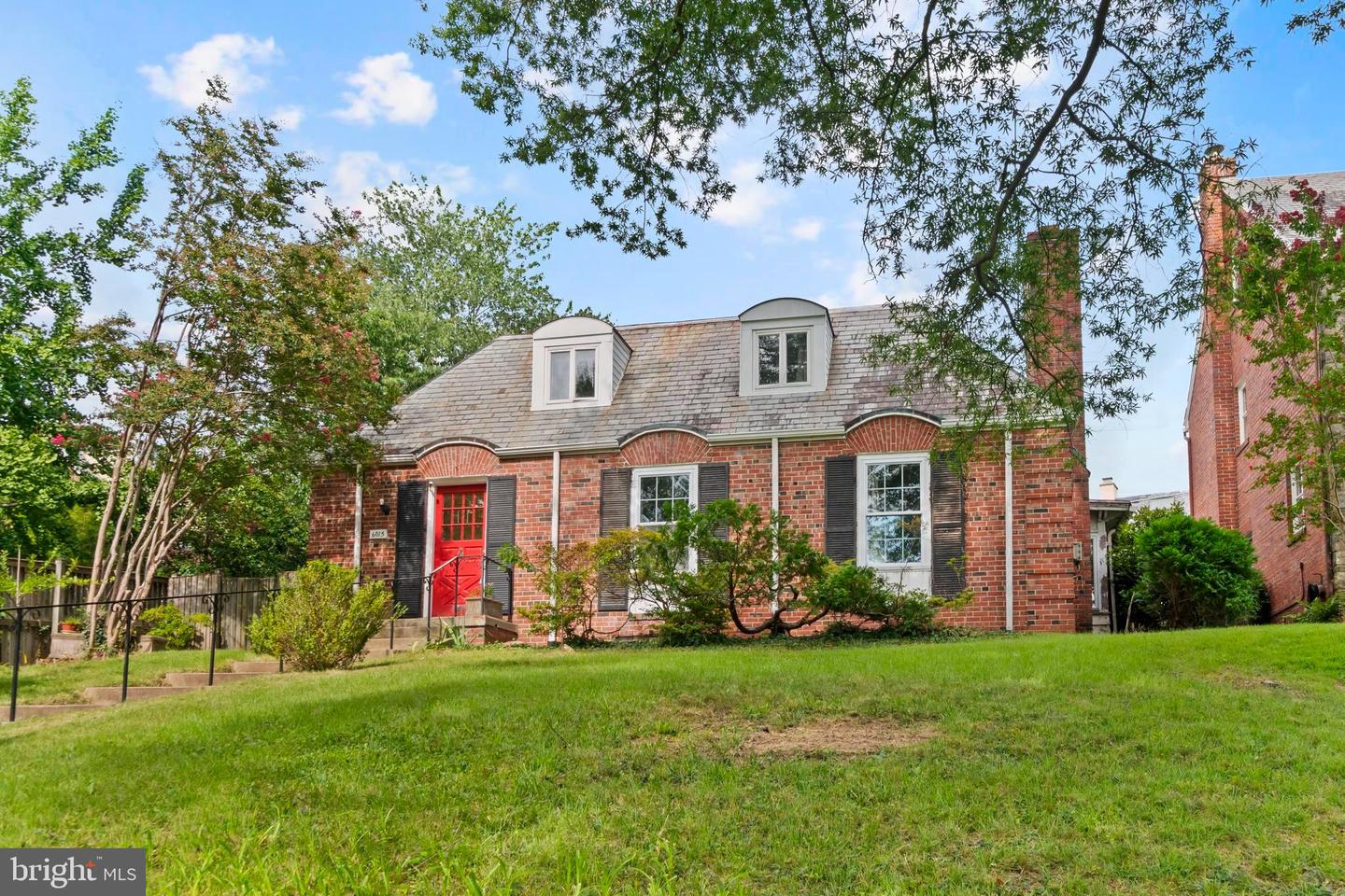 6015 BROAD BRANCH RD NW, WASHINGTON, District Of Columbia 20015, 3 Bedrooms Bedrooms, ,2 BathroomsBathrooms,Residential,For sale,6015 BROAD BRANCH RD NW,DCDC2213654 MLS # DCDC2213654
