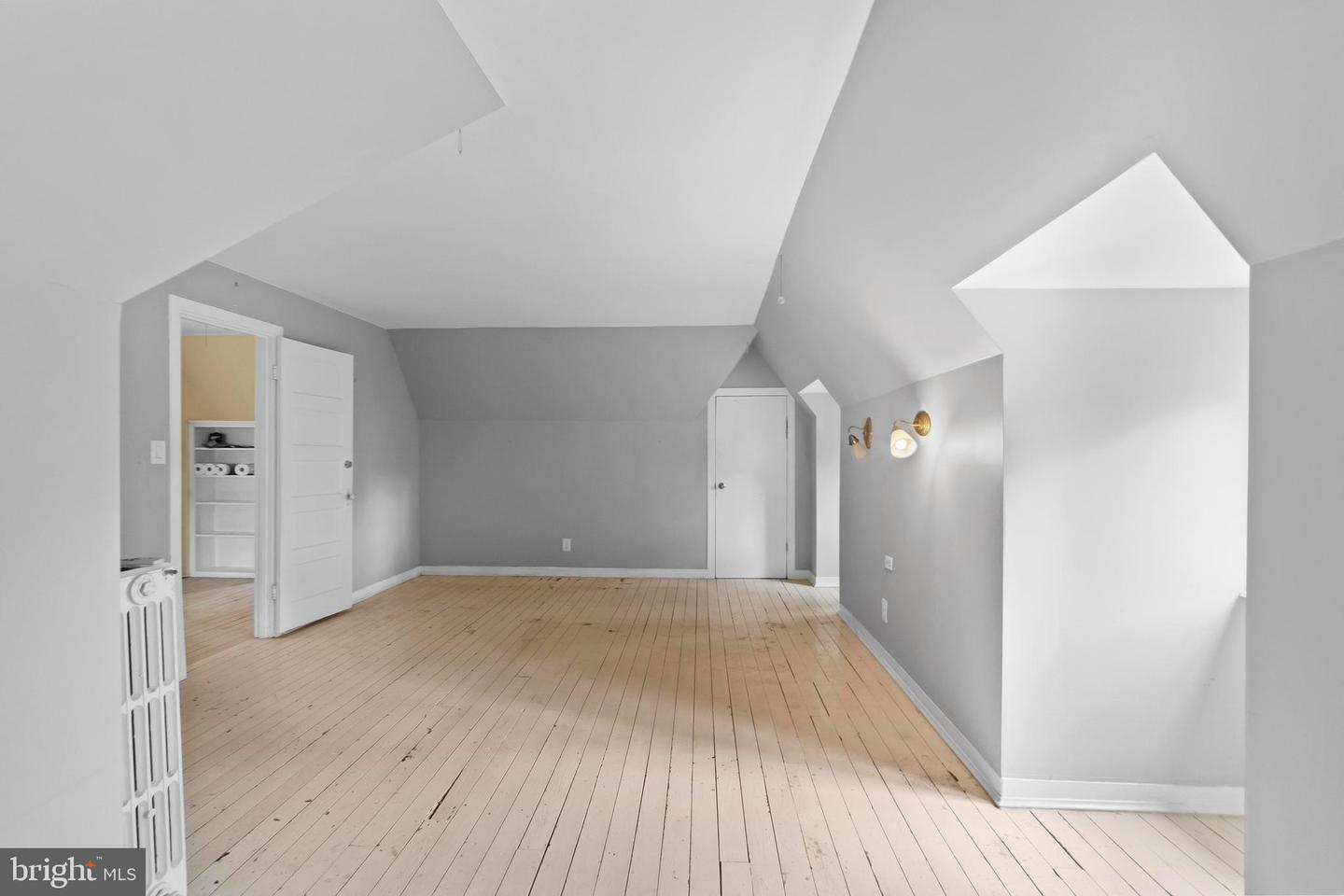 6015 BROAD BRANCH RD NW, WASHINGTON, District Of Columbia 20015, 3 Bedrooms Bedrooms, ,2 BathroomsBathrooms,Residential,For sale,6015 BROAD BRANCH RD NW,DCDC2213654 MLS # DCDC2213654