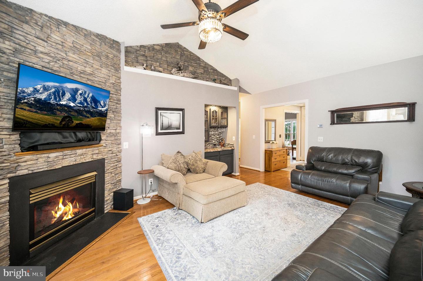 3812 WINDING HOLLOW DR, FREDERICKSBURG, Virginia 22408, 3 Bedrooms Bedrooms, 5 Rooms Rooms,2 BathroomsBathrooms,Residential,For sale,3812 WINDING HOLLOW DR,VASP2035232 MLS # VASP2035232