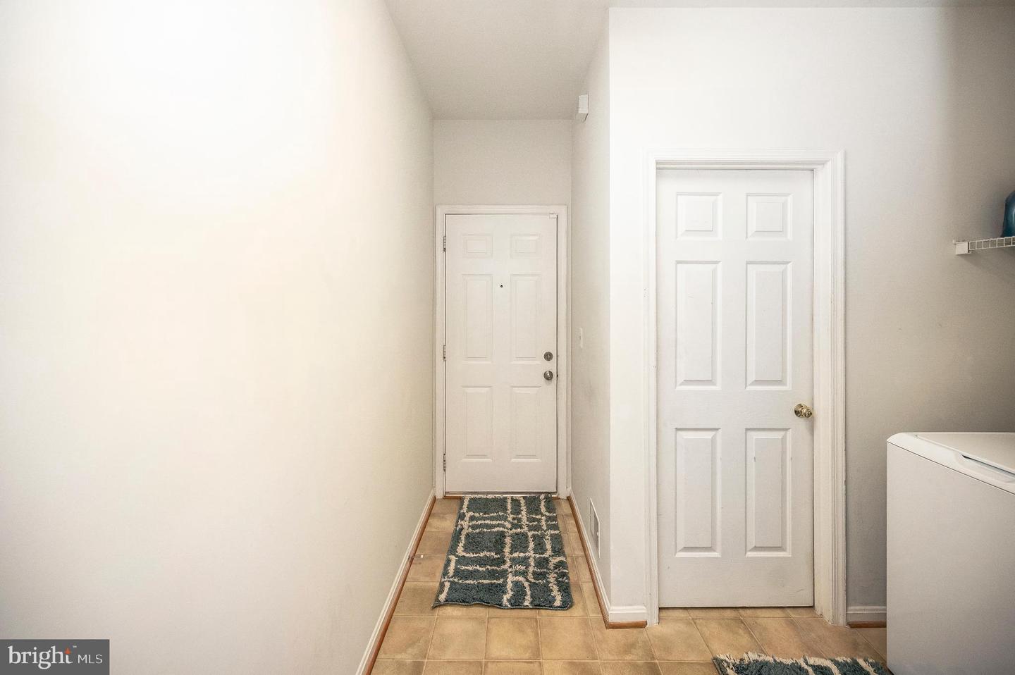 3812 WINDING HOLLOW DR, FREDERICKSBURG, Virginia 22408, 3 Bedrooms Bedrooms, 5 Rooms Rooms,2 BathroomsBathrooms,Residential,For sale,3812 WINDING HOLLOW DR,VASP2035232 MLS # VASP2035232