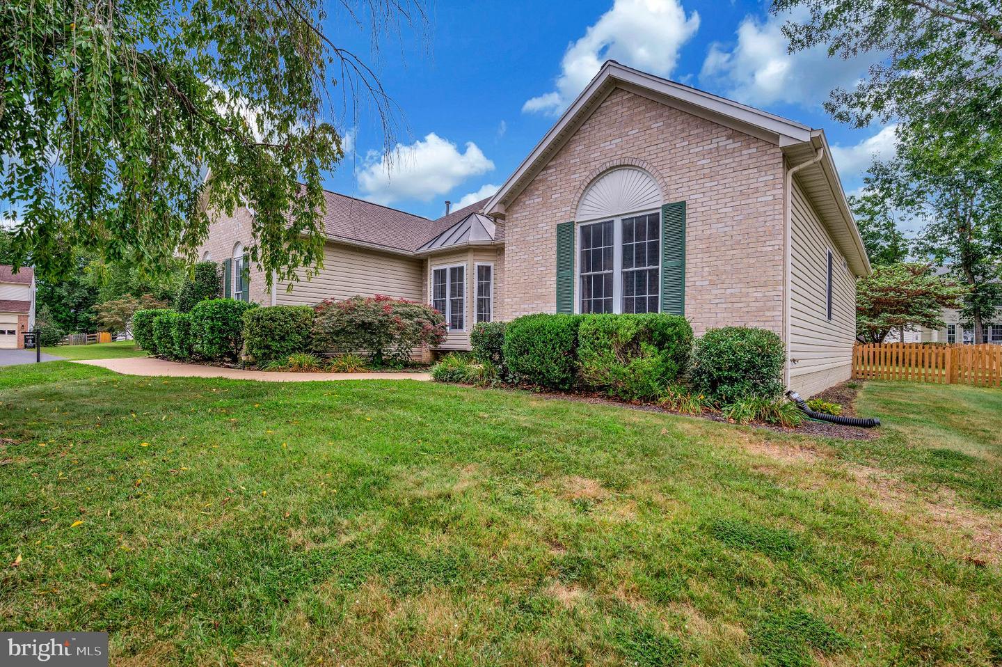 3812 WINDING HOLLOW DR, FREDERICKSBURG, Virginia 22408, 3 Bedrooms Bedrooms, 5 Rooms Rooms,2 BathroomsBathrooms,Residential,For sale,3812 WINDING HOLLOW DR,VASP2035232 MLS # VASP2035232