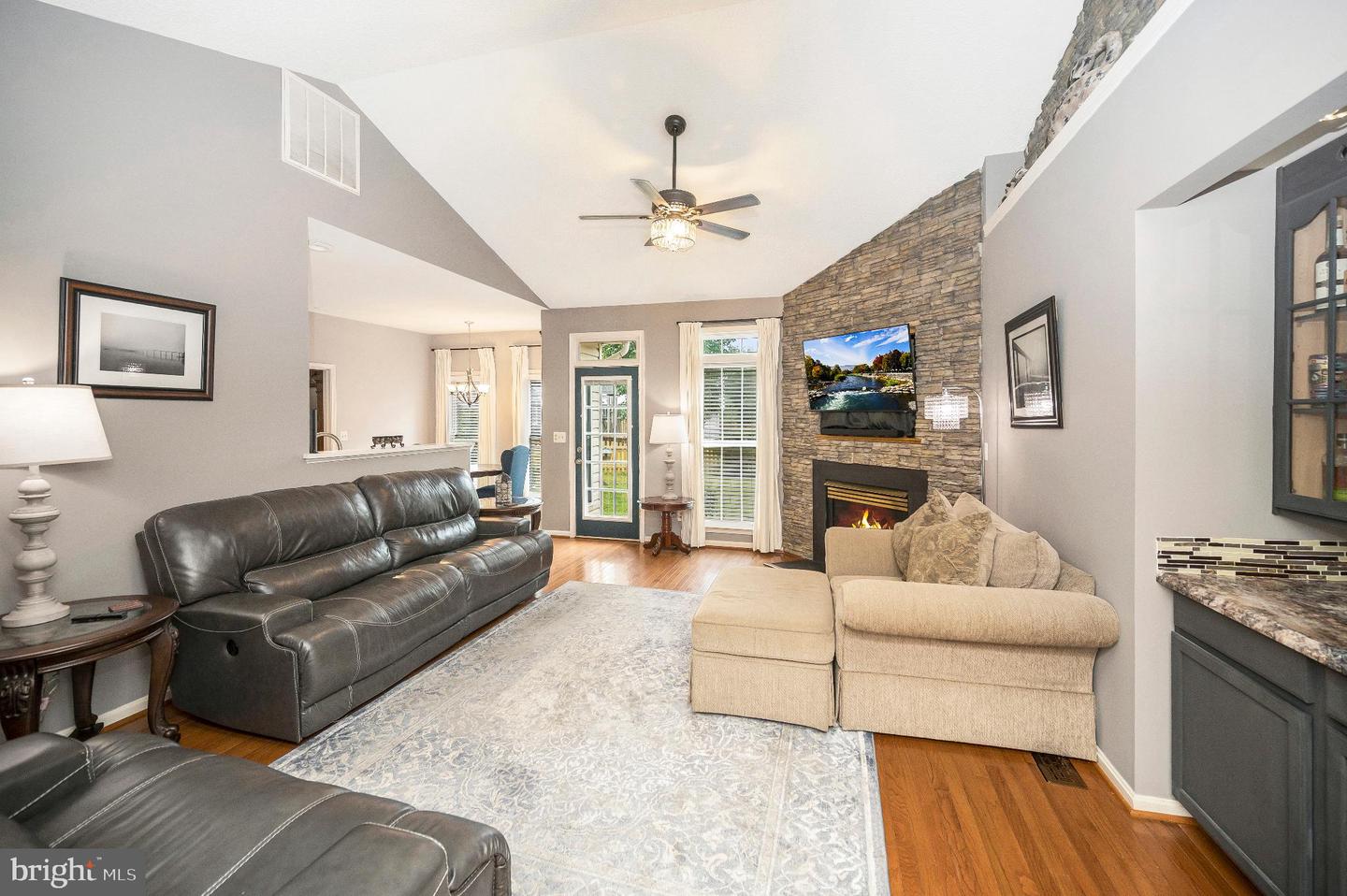 3812 WINDING HOLLOW DR, FREDERICKSBURG, Virginia 22408, 3 Bedrooms Bedrooms, 5 Rooms Rooms,2 BathroomsBathrooms,Residential,For sale,3812 WINDING HOLLOW DR,VASP2035232 MLS # VASP2035232