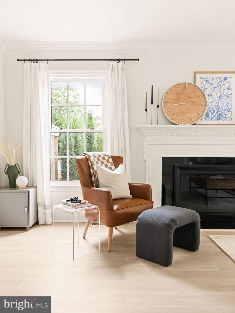 621 S SAINT ASAPH ST, ALEXANDRIA, Virginia 22314, 4 Bedrooms Bedrooms, ,2 BathroomsBathrooms,Residential,For sale,621 S SAINT ASAPH ST,VAAX2048238 MLS # VAAX2048238
