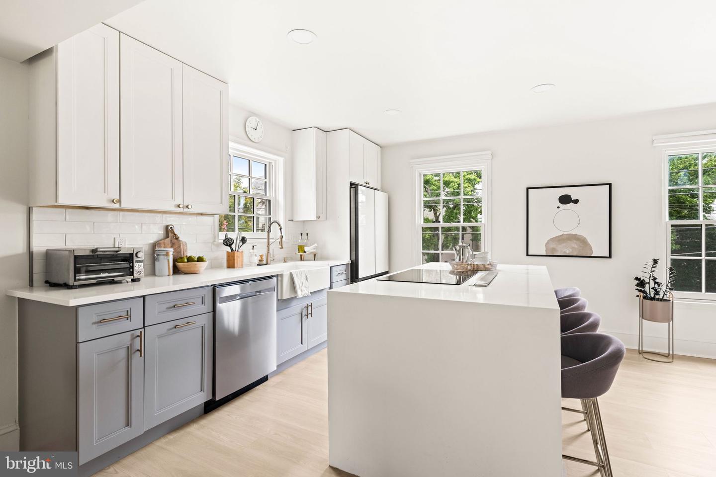 621 S SAINT ASAPH ST, ALEXANDRIA, Virginia 22314, 4 Bedrooms Bedrooms, ,2 BathroomsBathrooms,Residential,For sale,621 S SAINT ASAPH ST,VAAX2048238 MLS # VAAX2048238