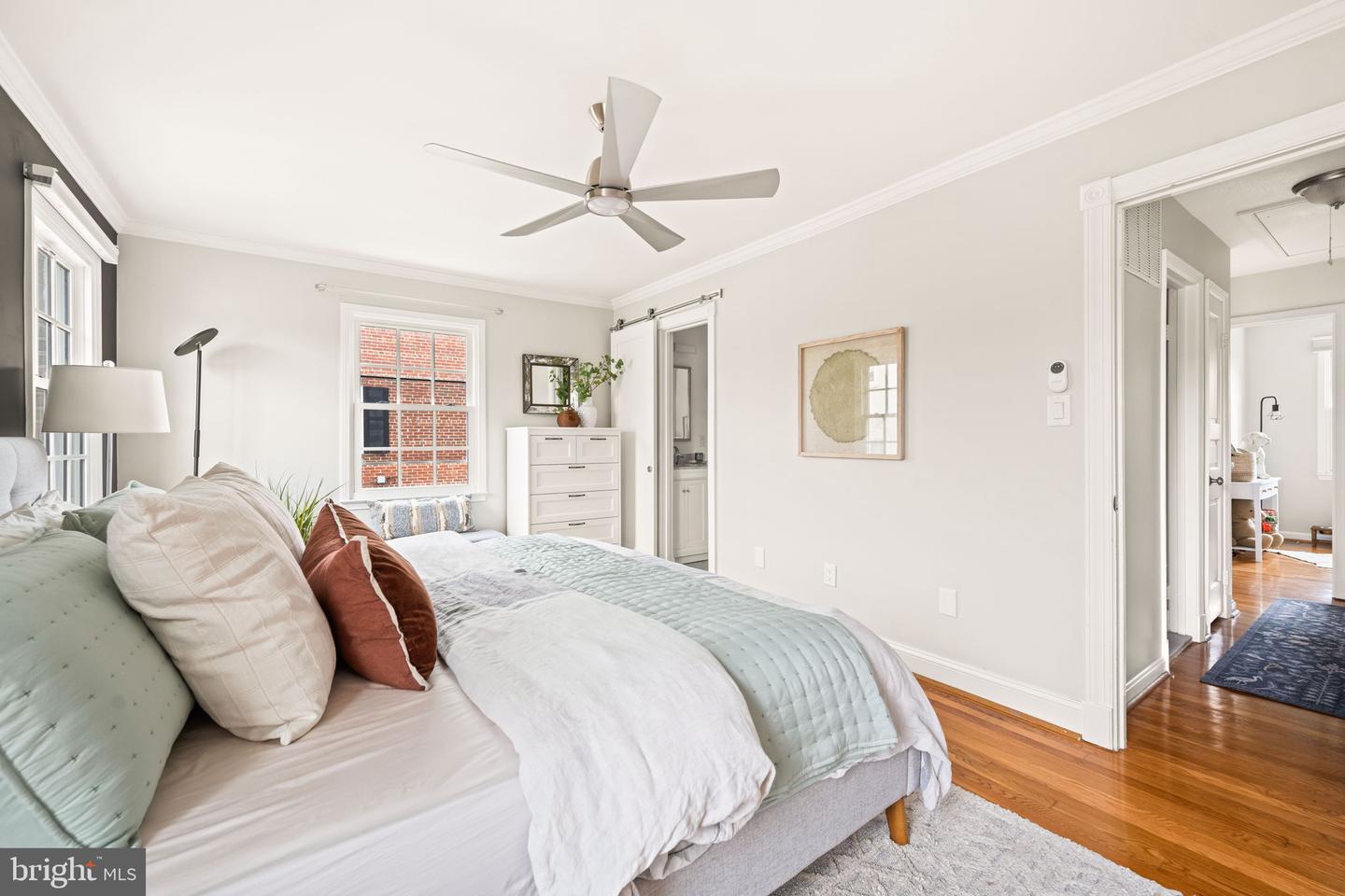 621 S SAINT ASAPH ST, ALEXANDRIA, Virginia 22314, 4 Bedrooms Bedrooms, ,2 BathroomsBathrooms,Residential,For sale,621 S SAINT ASAPH ST,VAAX2048238 MLS # VAAX2048238