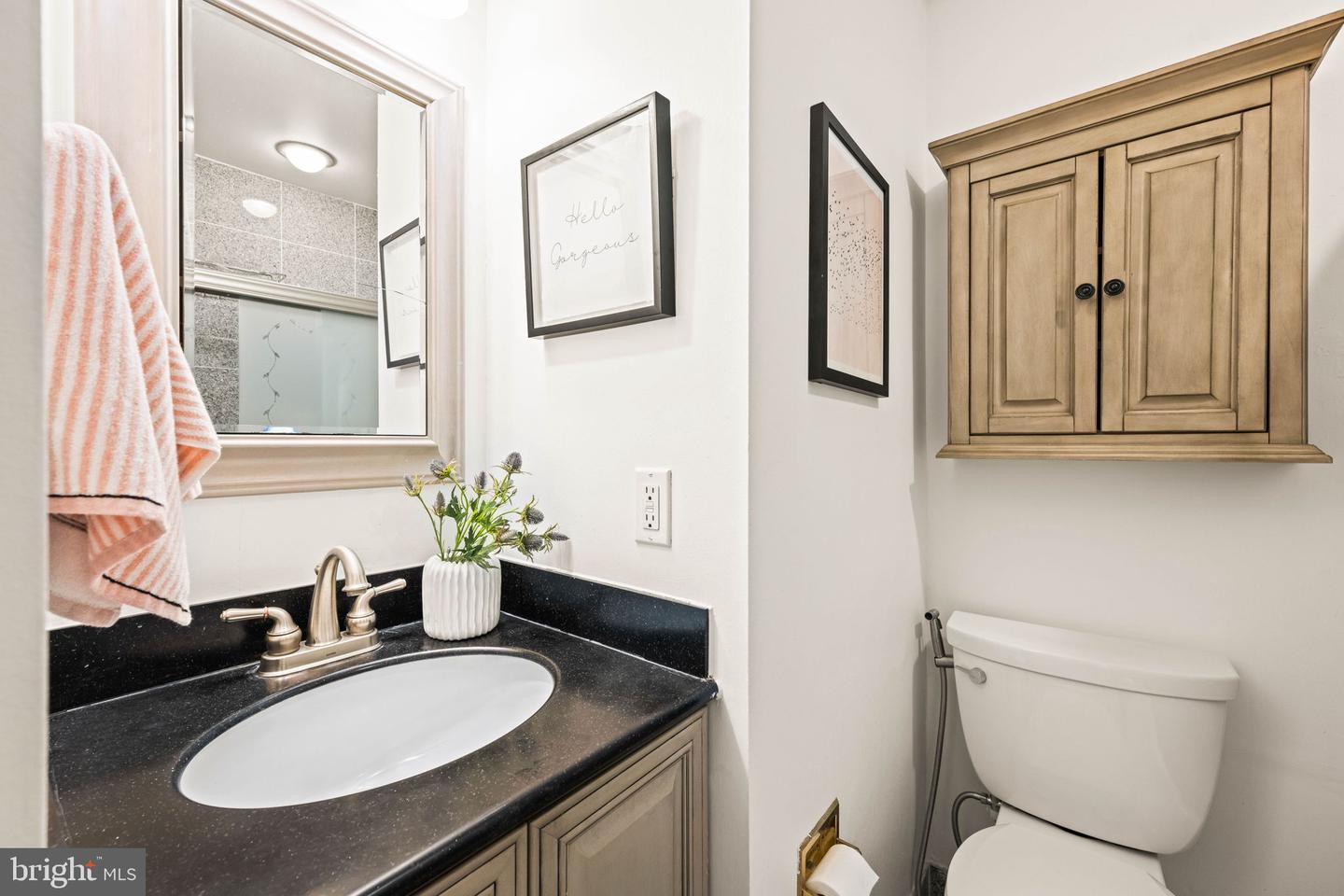 621 S SAINT ASAPH ST, ALEXANDRIA, Virginia 22314, 4 Bedrooms Bedrooms, ,2 BathroomsBathrooms,Residential,For sale,621 S SAINT ASAPH ST,VAAX2048238 MLS # VAAX2048238