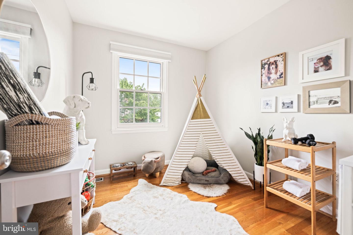 621 S SAINT ASAPH ST, ALEXANDRIA, Virginia 22314, 4 Bedrooms Bedrooms, ,2 BathroomsBathrooms,Residential,For sale,621 S SAINT ASAPH ST,VAAX2048238 MLS # VAAX2048238