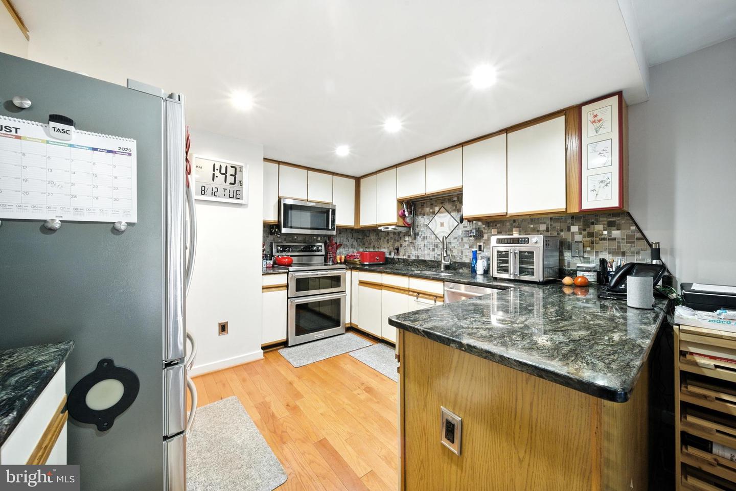 2213 CEDAR COVE CT, RESTON, Virginia 20191, 3 Bedrooms Bedrooms, ,2 BathroomsBathrooms,Residential,For sale,2213 CEDAR COVE CT,VAFX2259538 MLS # VAFX2259538