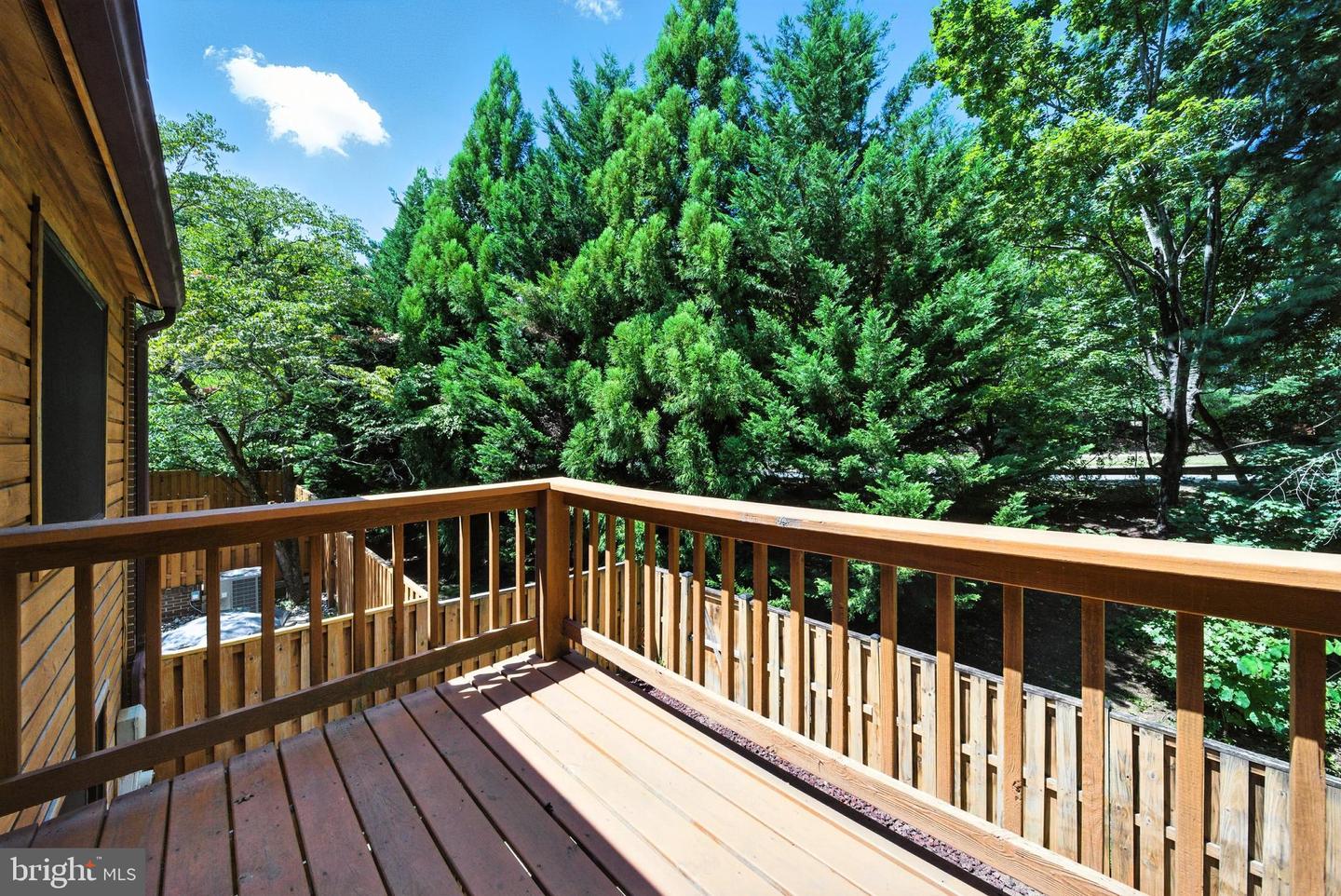 2213 CEDAR COVE CT, RESTON, Virginia 20191, 3 Bedrooms Bedrooms, ,2 BathroomsBathrooms,Residential,For sale,2213 CEDAR COVE CT,VAFX2259538 MLS # VAFX2259538