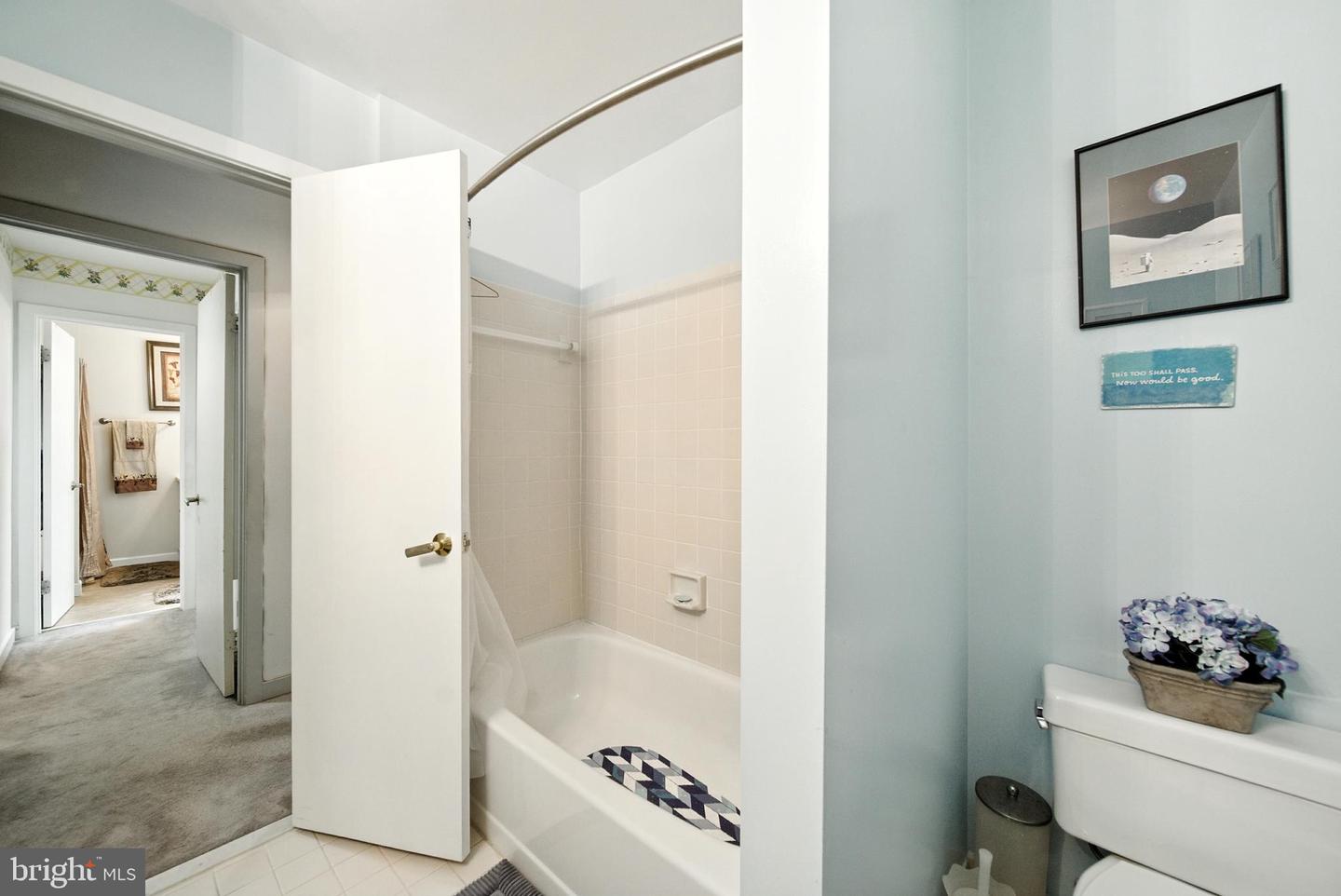 2213 CEDAR COVE CT, RESTON, Virginia 20191, 3 Bedrooms Bedrooms, ,2 BathroomsBathrooms,Residential,For sale,2213 CEDAR COVE CT,VAFX2259538 MLS # VAFX2259538