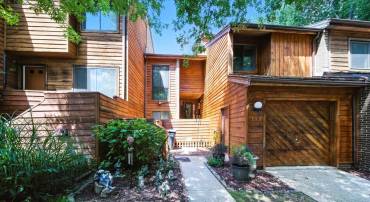 2213 CEDAR COVE CT, RESTON, Virginia 20191, 3 Bedrooms Bedrooms, ,2 BathroomsBathrooms,Residential,For sale,2213 CEDAR COVE CT,VAFX2259538 MLS # VAFX2259538