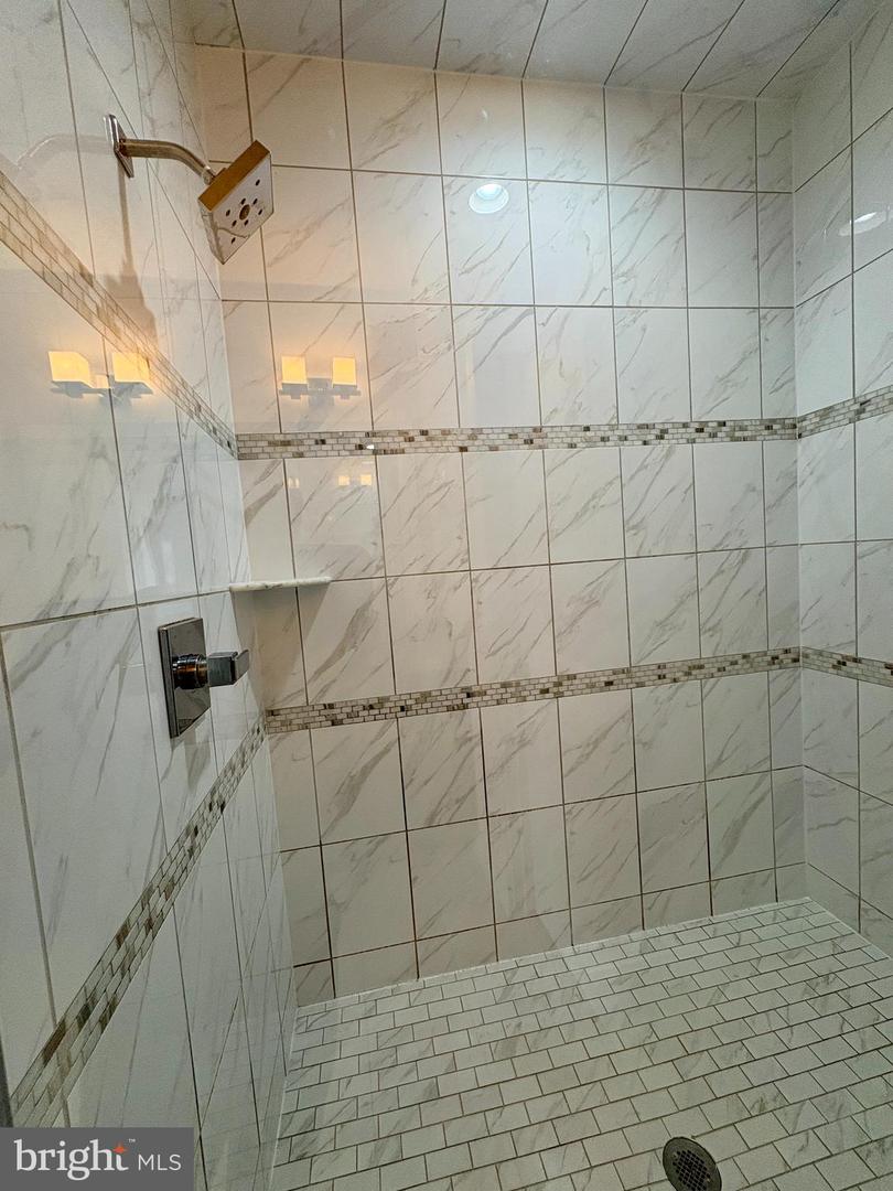3161 VIRGINIA BLUEBELL CT, FAIRFAX, Virginia 22031, 4 Bedrooms Bedrooms, ,3 BathroomsBathrooms,Residential,For sale,3161 VIRGINIA BLUEBELL CT,VAFX2259550 MLS # VAFX2259550