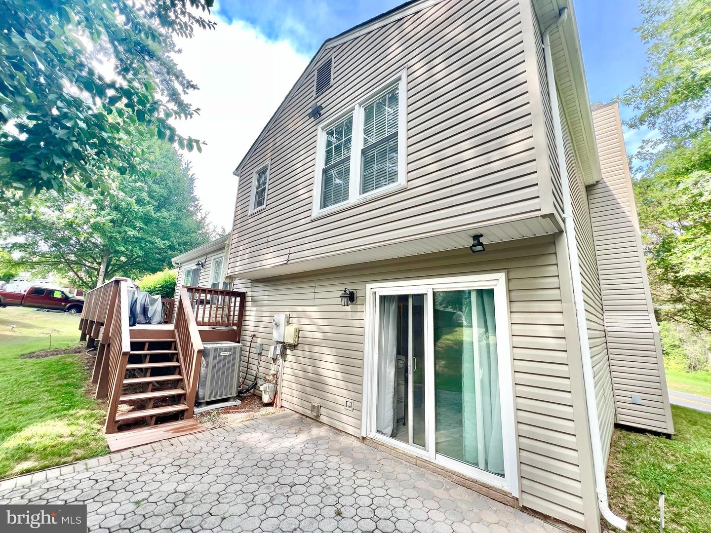 13501 KING CHARLES DR, CHANTILLY, Virginia 20151, 3 Bedrooms Bedrooms, ,2 BathroomsBathrooms,Residential,For sale,13501 KING CHARLES DR,VAFX2259676 MLS # VAFX2259676