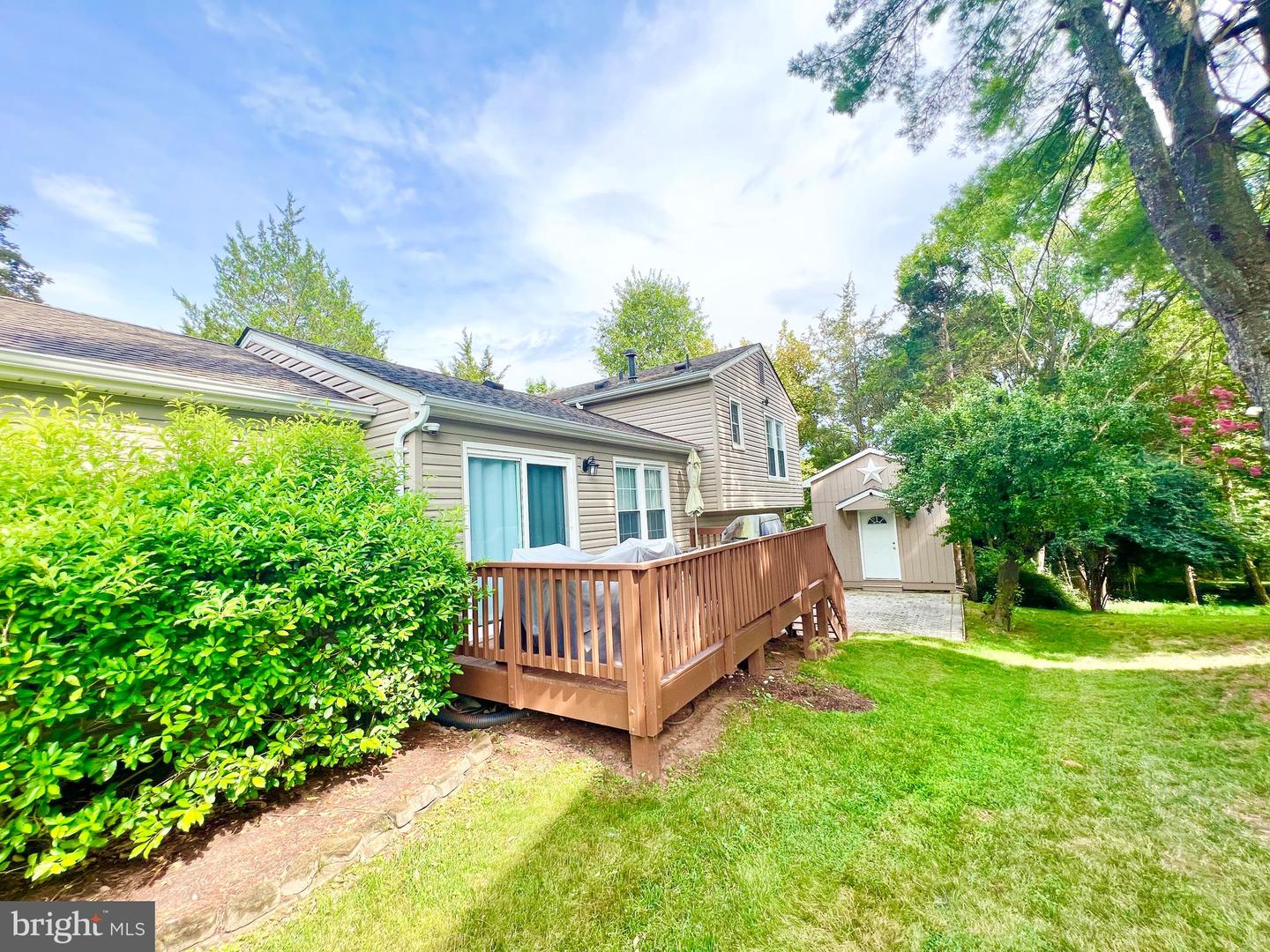 13501 KING CHARLES DR, CHANTILLY, Virginia 20151, 3 Bedrooms Bedrooms, ,2 BathroomsBathrooms,Residential,For sale,13501 KING CHARLES DR,VAFX2259676 MLS # VAFX2259676
