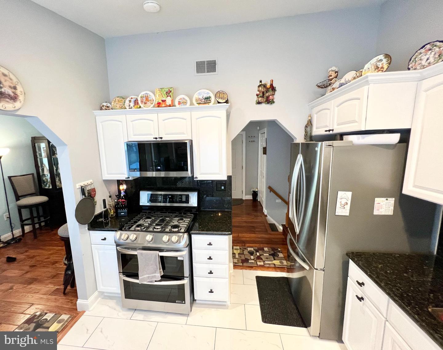 13501 KING CHARLES DR, CHANTILLY, Virginia 20151, 3 Bedrooms Bedrooms, ,2 BathroomsBathrooms,Residential,For sale,13501 KING CHARLES DR,VAFX2259676 MLS # VAFX2259676