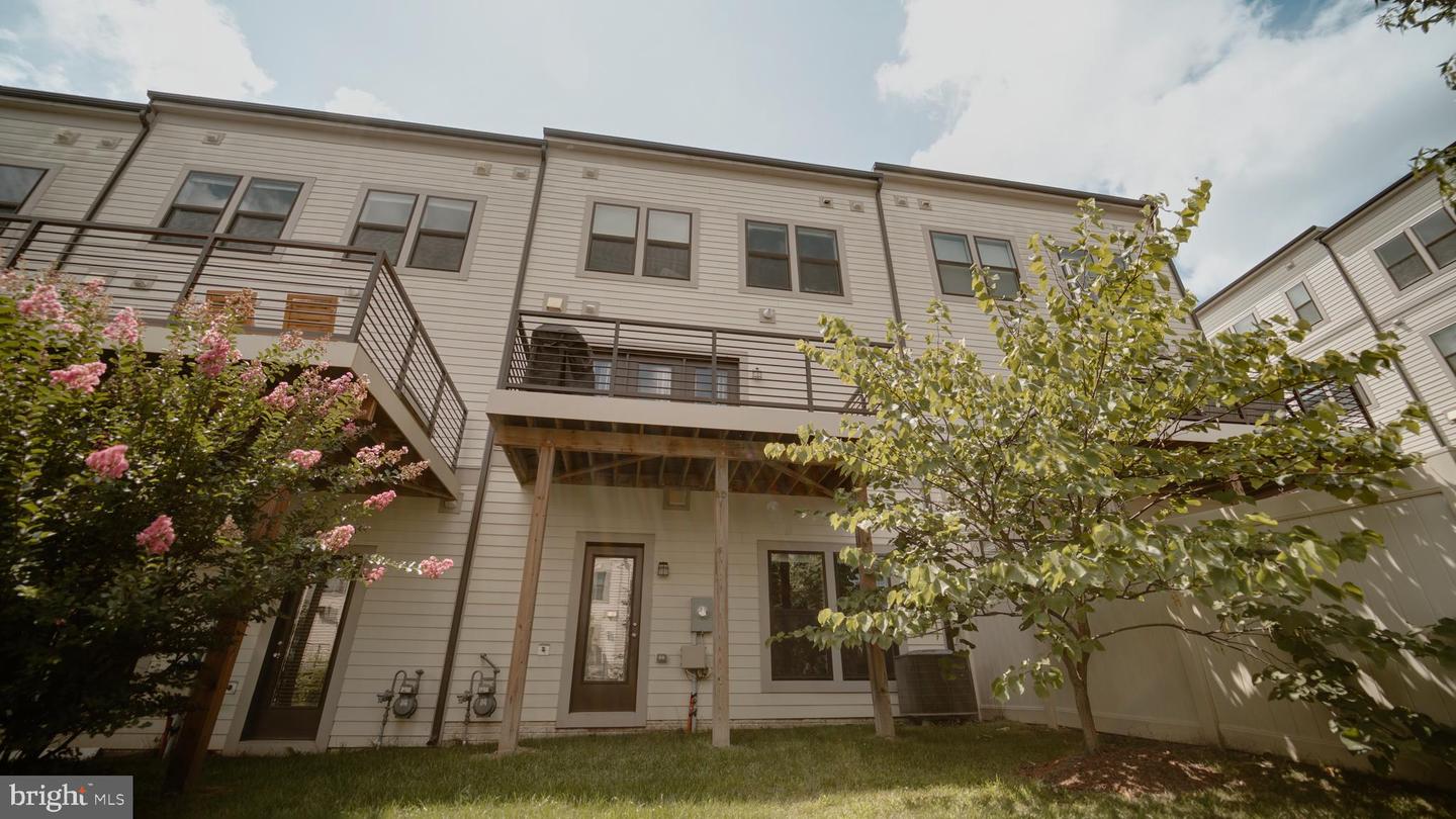 43064 PONY TRUCK TER, ASHBURN, Virginia 20147, 3 Bedrooms Bedrooms, ,2 BathroomsBathrooms,Residential,For sale,43064 PONY TRUCK TER,VALO2104048 MLS # VALO2104048