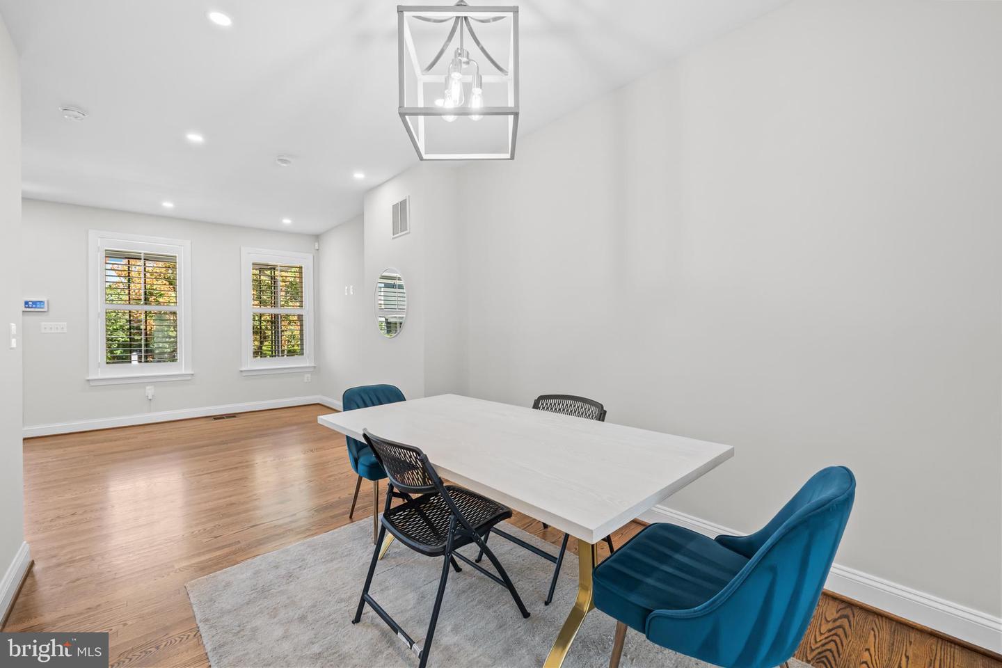 760 HOBART PL NW, WASHINGTON, District Of Columbia 20001, 3 Bedrooms Bedrooms, ,2 BathroomsBathrooms,Residential,For sale,760 HOBART PL NW,DCDC2214024 MLS # DCDC2214024