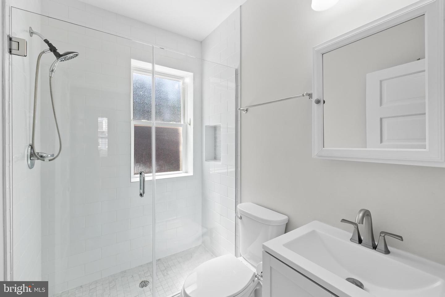 760 HOBART PL NW, WASHINGTON, District Of Columbia 20001, 3 Bedrooms Bedrooms, ,2 BathroomsBathrooms,Residential,For sale,760 HOBART PL NW,DCDC2214024 MLS # DCDC2214024