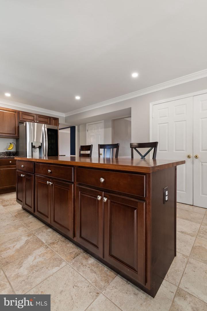 10195 WISTLEWOOD CT, MANASSAS, Virginia 20110, 4 Bedrooms Bedrooms, ,3 BathroomsBathrooms,Residential,For sale,10195 WISTLEWOOD CT,VAMN2009156 MLS # VAMN2009156