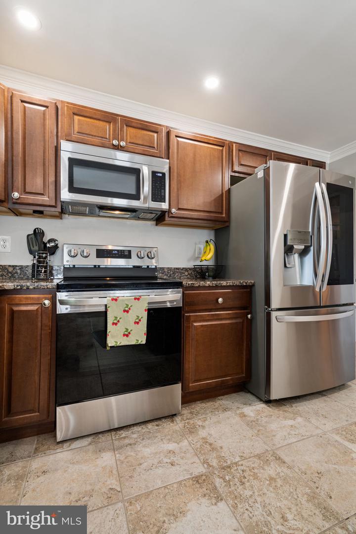 10195 WISTLEWOOD CT, MANASSAS, Virginia 20110, 4 Bedrooms Bedrooms, ,3 BathroomsBathrooms,Residential,For sale,10195 WISTLEWOOD CT,VAMN2009156 MLS # VAMN2009156