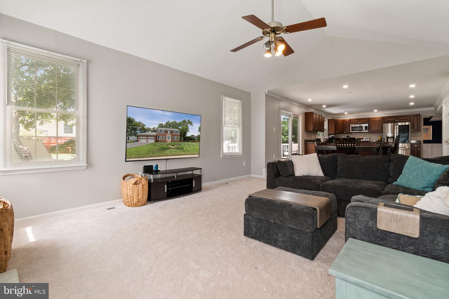 10195 WISTLEWOOD CT, MANASSAS, Virginia 20110, 4 Bedrooms Bedrooms, ,3 BathroomsBathrooms,Residential,For sale,10195 WISTLEWOOD CT,VAMN2009156 MLS # VAMN2009156