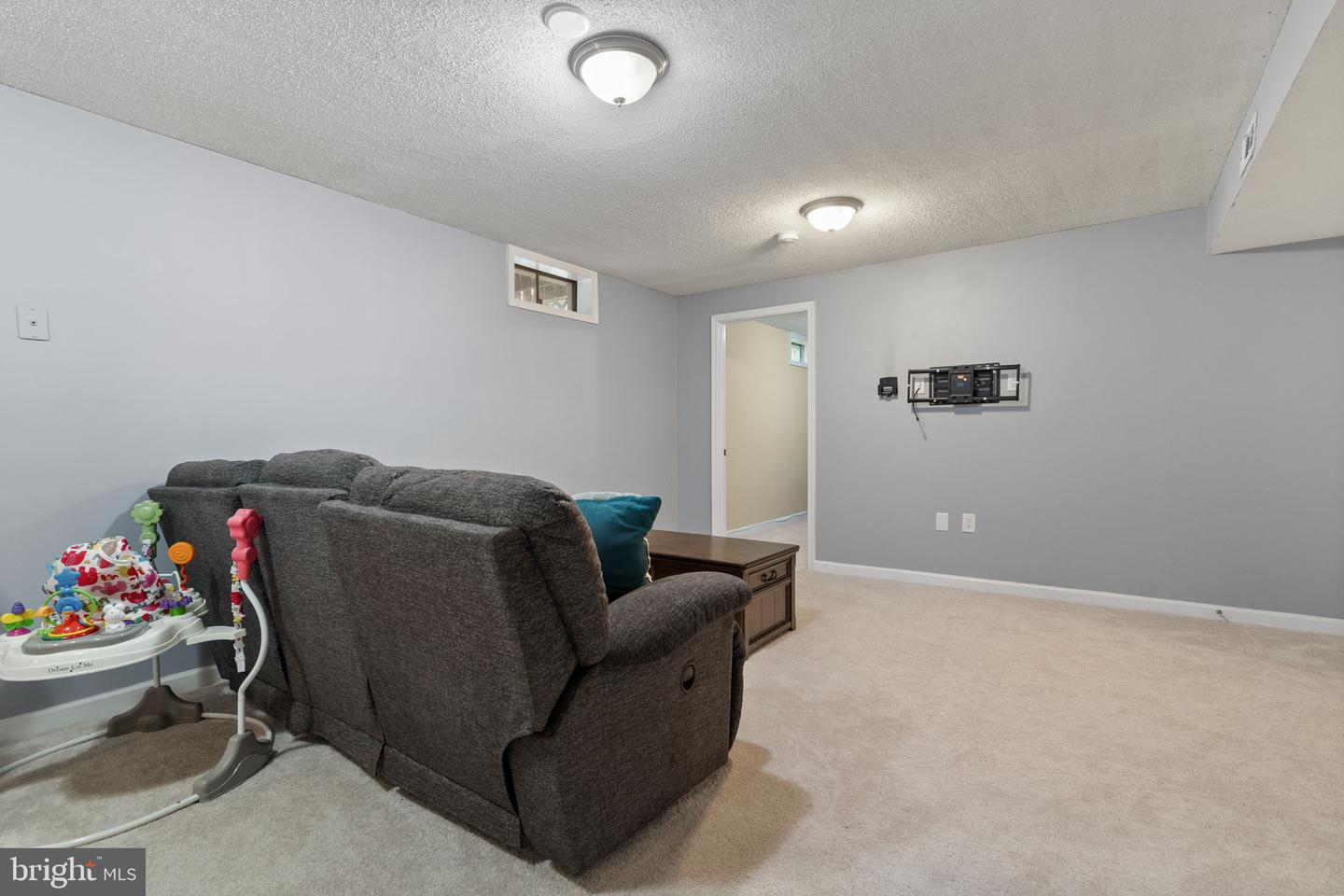10195 WISTLEWOOD CT, MANASSAS, Virginia 20110, 4 Bedrooms Bedrooms, ,3 BathroomsBathrooms,Residential,For sale,10195 WISTLEWOOD CT,VAMN2009156 MLS # VAMN2009156