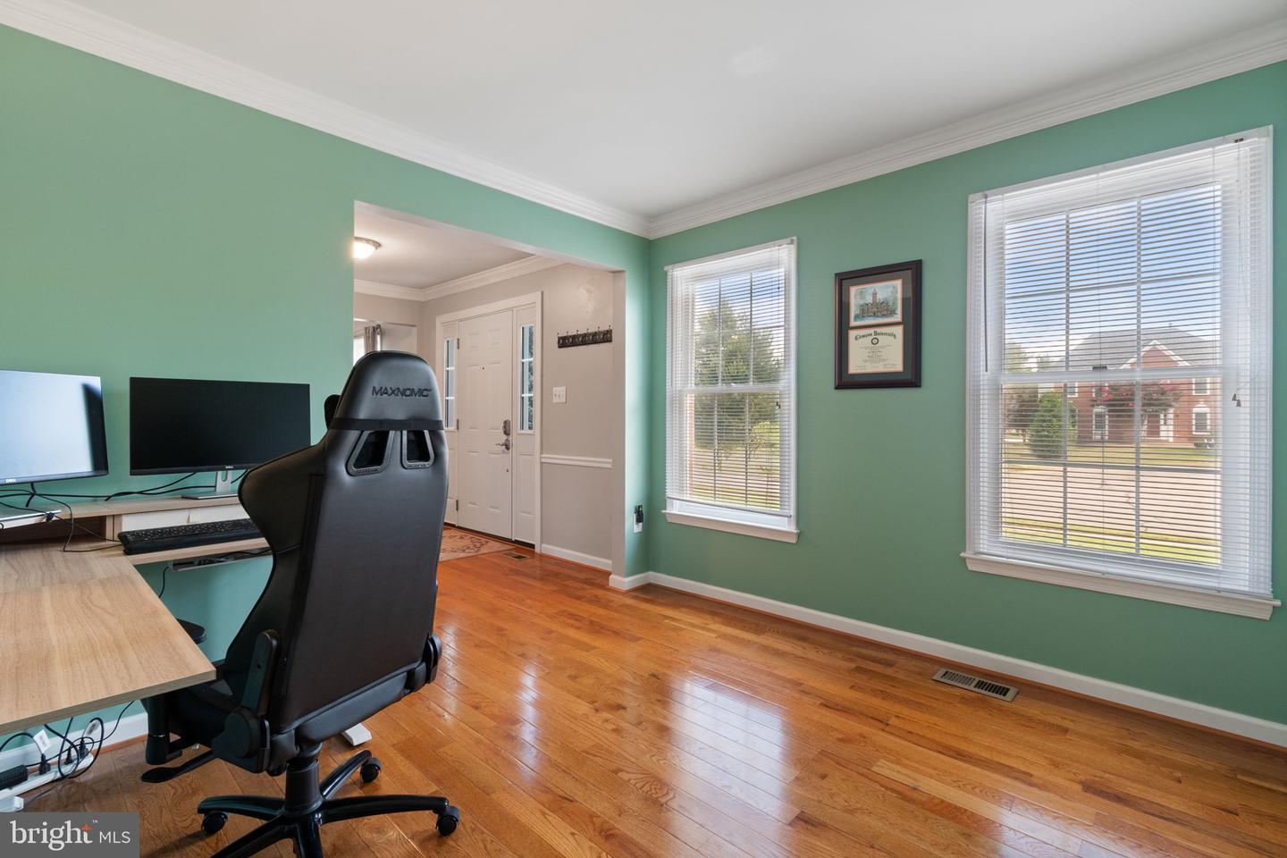 10195 WISTLEWOOD CT, MANASSAS, Virginia 20110, 4 Bedrooms Bedrooms, ,3 BathroomsBathrooms,Residential,For sale,10195 WISTLEWOOD CT,VAMN2009156 MLS # VAMN2009156