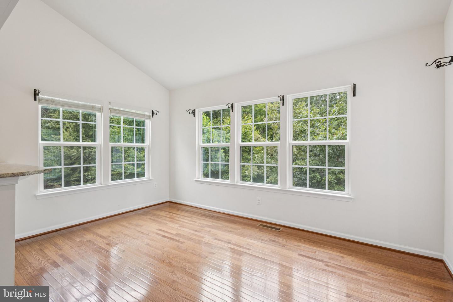 55 TAYLORS HILL WAY, FREDERICKSBURG, Virginia 22405, 4 Bedrooms Bedrooms, ,2 BathroomsBathrooms,Residential,For sale,55 TAYLORS HILL WAY,VAST2041610 MLS # VAST2041610