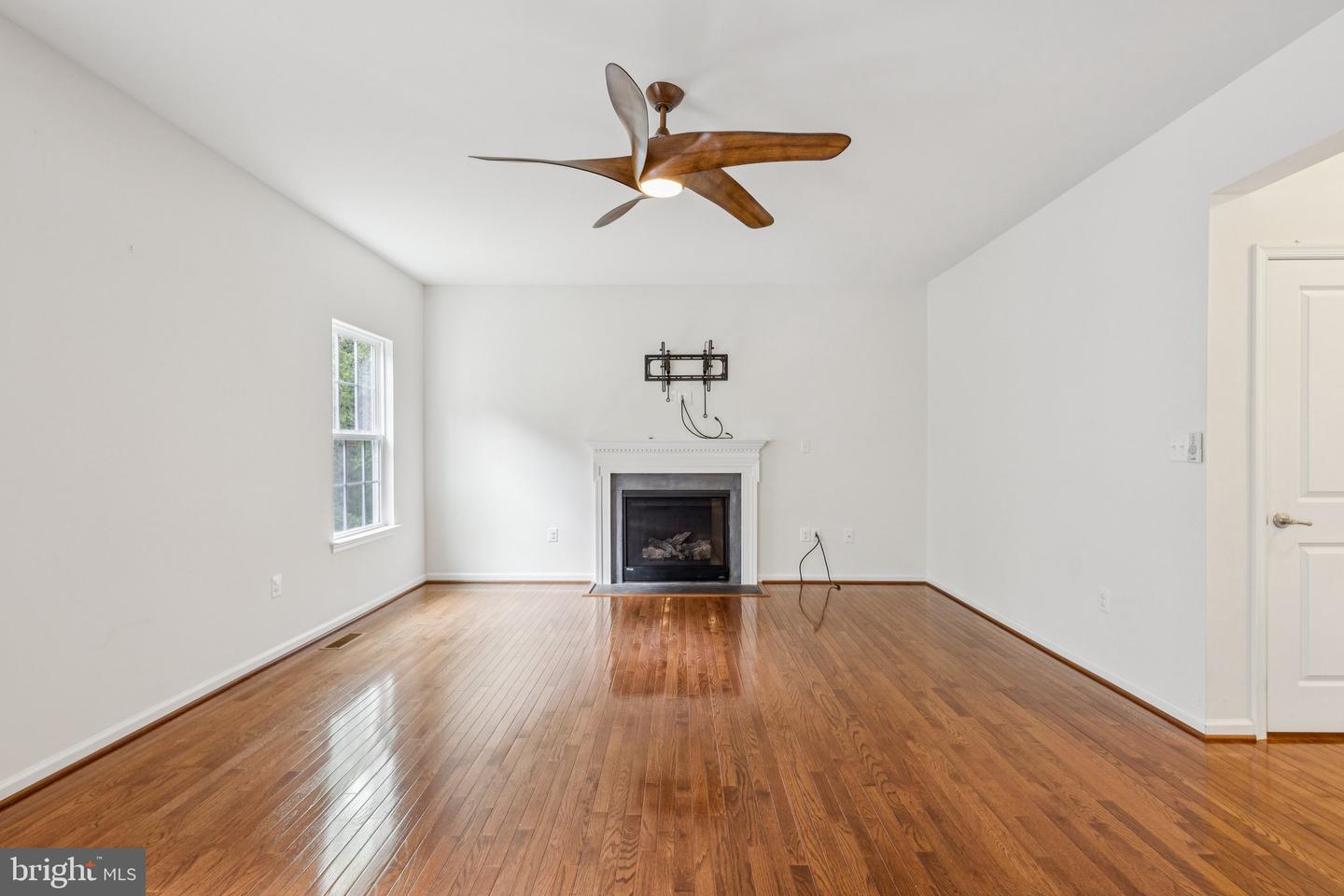 55 TAYLORS HILL WAY, FREDERICKSBURG, Virginia 22405, 4 Bedrooms Bedrooms, ,2 BathroomsBathrooms,Residential,For sale,55 TAYLORS HILL WAY,VAST2041610 MLS # VAST2041610