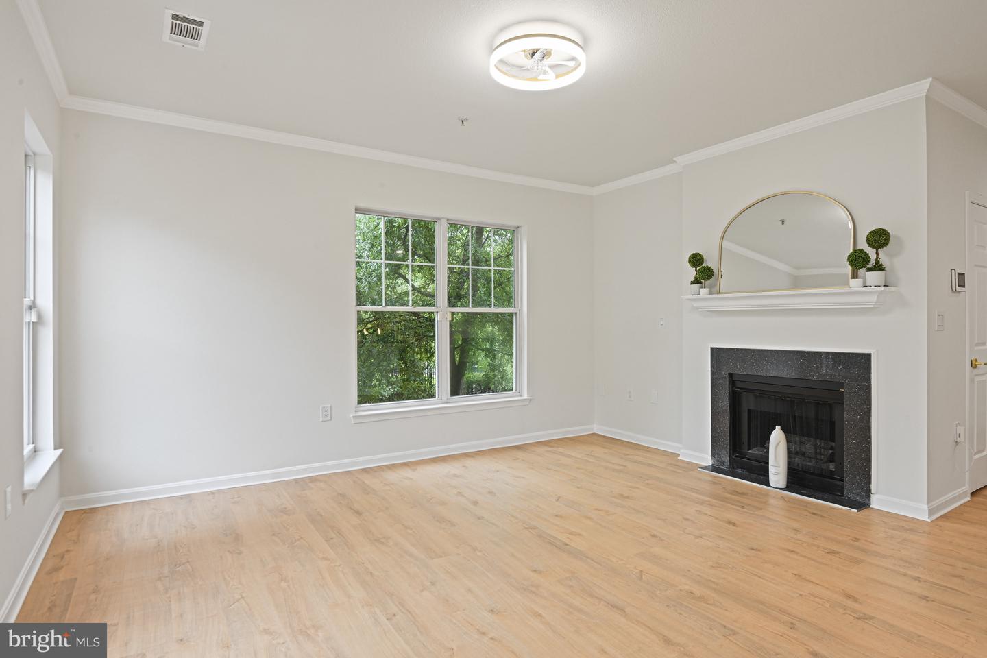 13371-T CONNOR DR #T, CENTREVILLE, Virginia 20120, 2 Bedrooms Bedrooms, ,2 BathroomsBathrooms,Residential,For sale,13371-T CONNOR DR #T,VAFX2259870 MLS # VAFX2259870