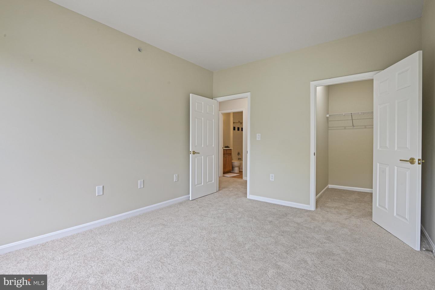 13371-T CONNOR DR #T, CENTREVILLE, Virginia 20120, 2 Bedrooms Bedrooms, ,2 BathroomsBathrooms,Residential,For sale,13371-T CONNOR DR #T,VAFX2259870 MLS # VAFX2259870