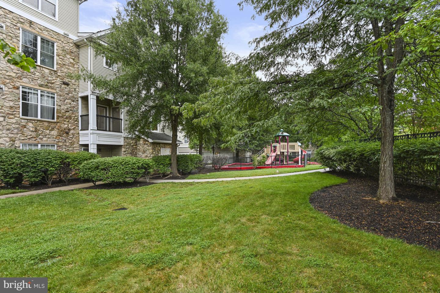 13371-T CONNOR DR #T, CENTREVILLE, Virginia 20120, 2 Bedrooms Bedrooms, ,2 BathroomsBathrooms,Residential,For sale,13371-T CONNOR DR #T,VAFX2259870 MLS # VAFX2259870