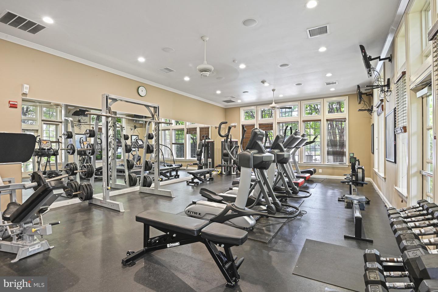 13371-T CONNOR DR #T, CENTREVILLE, Virginia 20120, 2 Bedrooms Bedrooms, ,2 BathroomsBathrooms,Residential,For sale,13371-T CONNOR DR #T,VAFX2259870 MLS # VAFX2259870