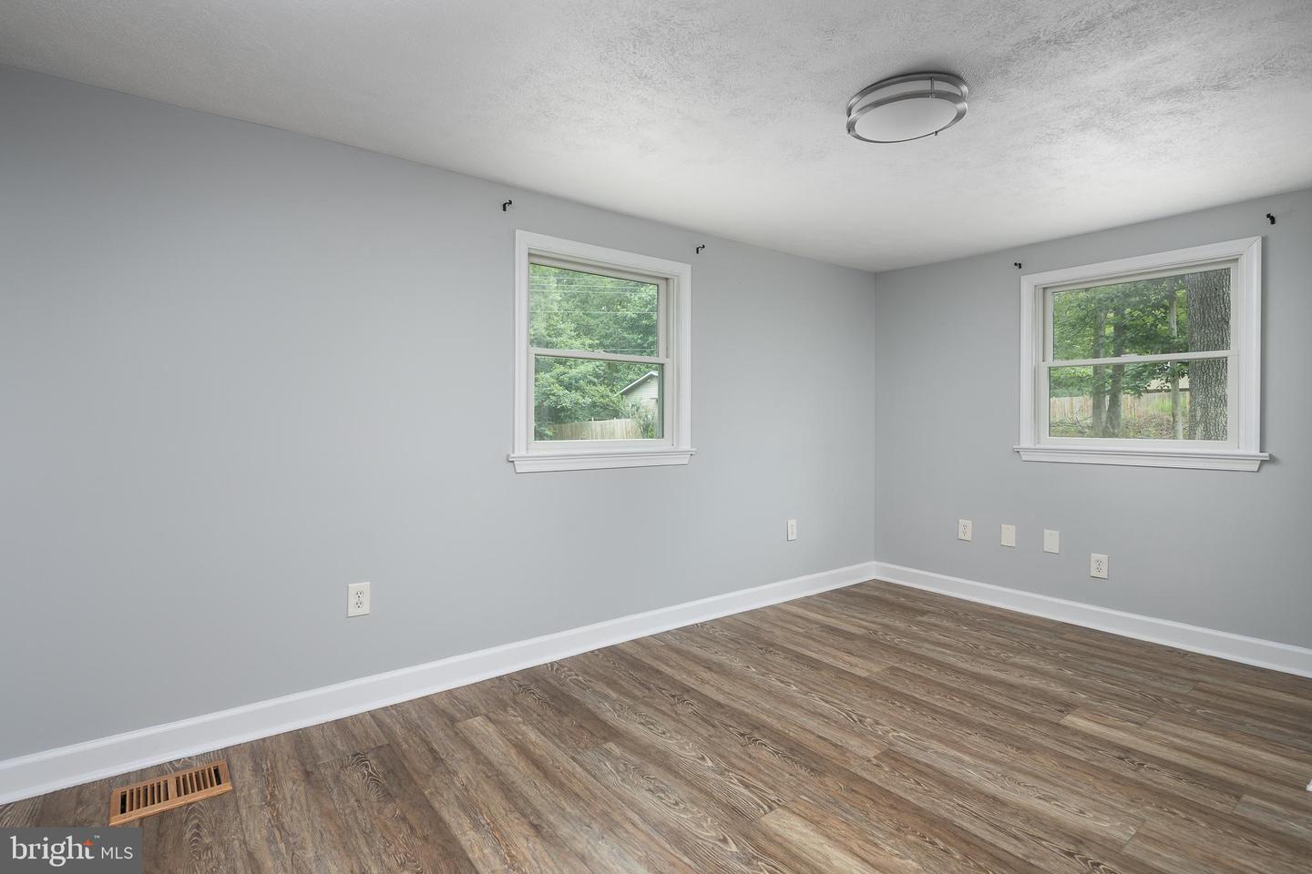 12050 LESTER RD, MANASSAS, Virginia 20112, 3 Bedrooms Bedrooms, ,2 BathroomsBathrooms,Residential,For sale,12050 LESTER RD,VAPW2100944 MLS # VAPW2100944