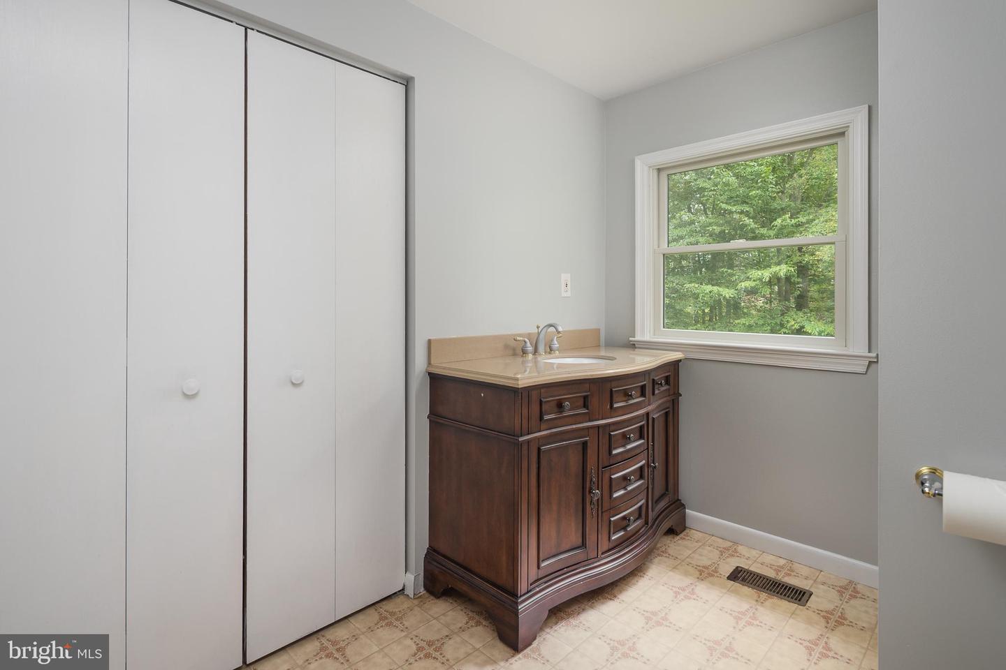 12050 LESTER RD, MANASSAS, Virginia 20112, 3 Bedrooms Bedrooms, ,2 BathroomsBathrooms,Residential,For sale,12050 LESTER RD,VAPW2100944 MLS # VAPW2100944