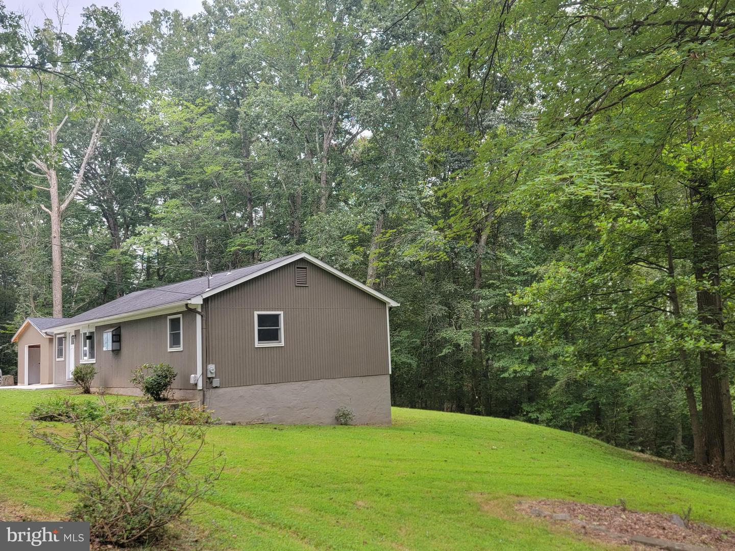 12050 LESTER RD, MANASSAS, Virginia 20112, 3 Bedrooms Bedrooms, ,2 BathroomsBathrooms,Residential,For sale,12050 LESTER RD,VAPW2100944 MLS # VAPW2100944