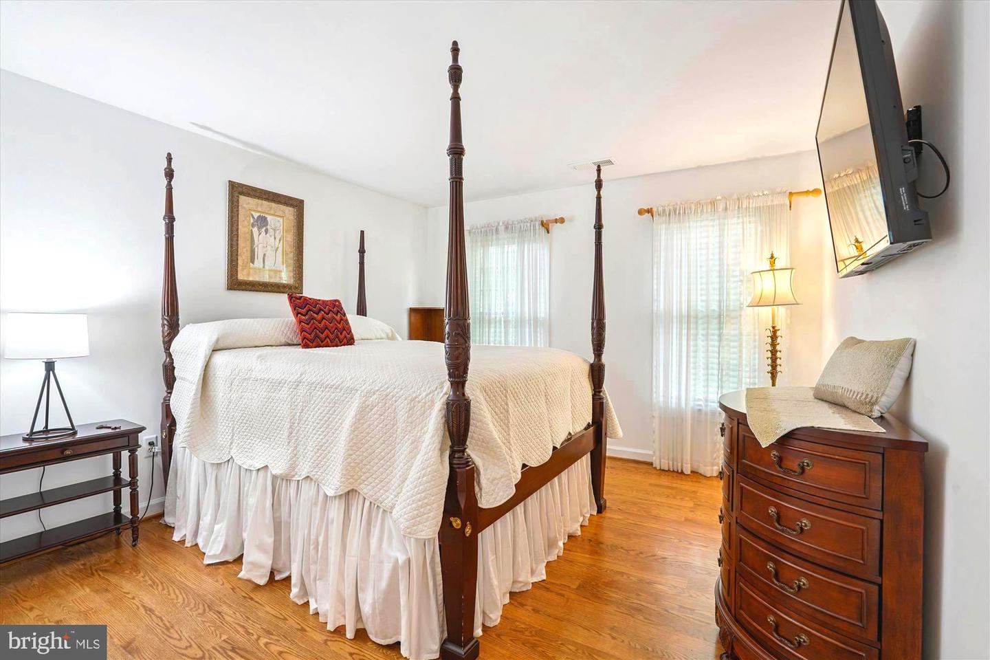 6315 DRILL FIELD CT, CENTREVILLE, Virginia 20121, 4 Bedrooms Bedrooms, 18 Rooms Rooms,4 BathroomsBathrooms,Residential,For sale,6315 DRILL FIELD CT,VAFX2259912 MLS # VAFX2259912