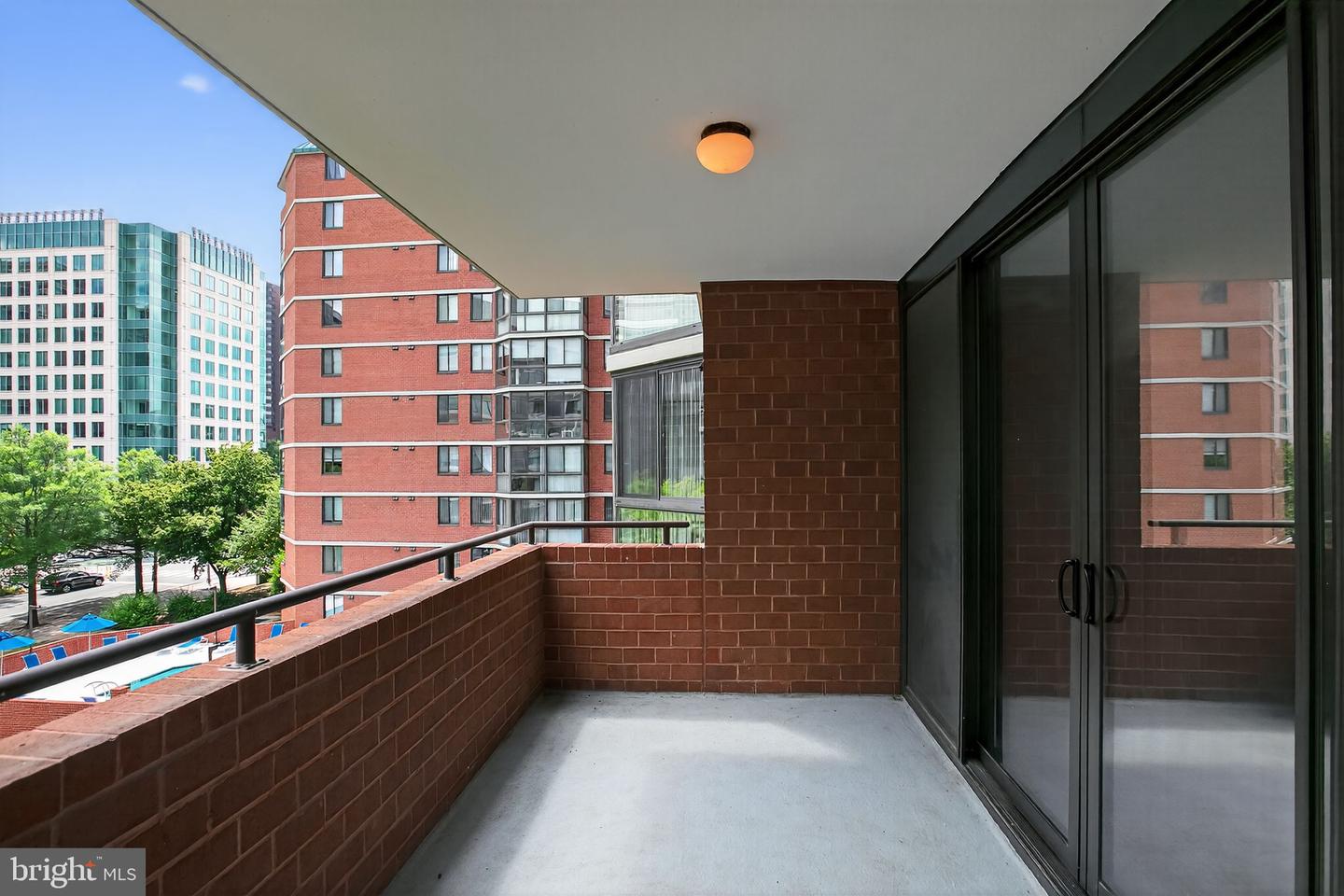 1001 N RANDOLPH ST #418, ARLINGTON, Virginia 22201, 1 Bedroom Bedrooms, ,1 BathroomBathrooms,Residential,For sale,1001 N RANDOLPH ST #418,VAAR2062012 MLS # VAAR2062012