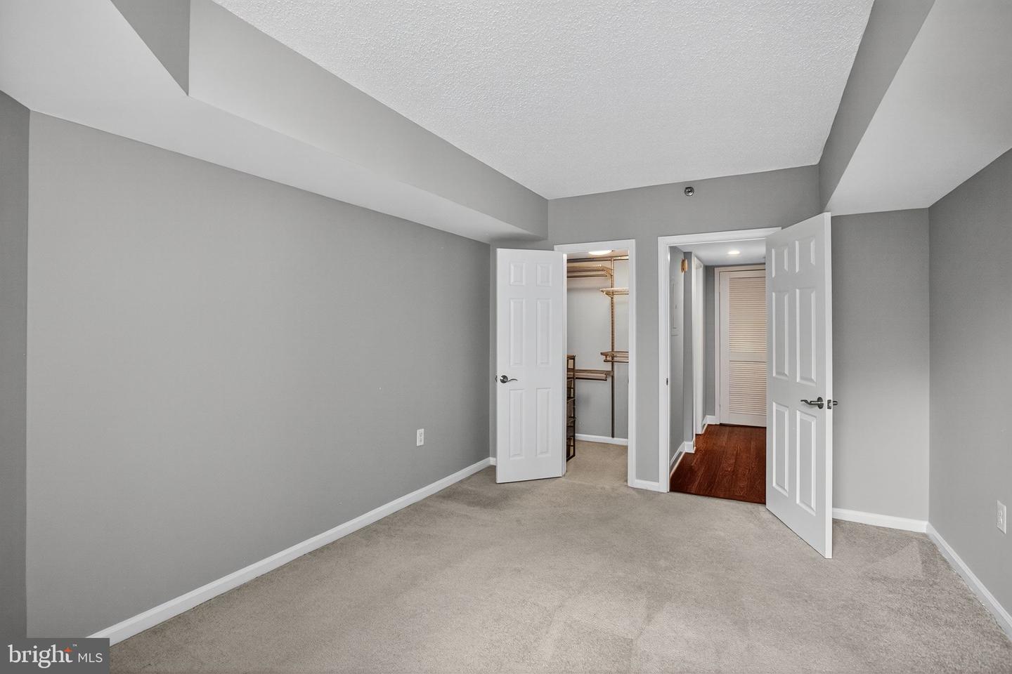 1001 N RANDOLPH ST #418, ARLINGTON, Virginia 22201, 1 Bedroom Bedrooms, ,1 BathroomBathrooms,Residential,For sale,1001 N RANDOLPH ST #418,VAAR2062012 MLS # VAAR2062012