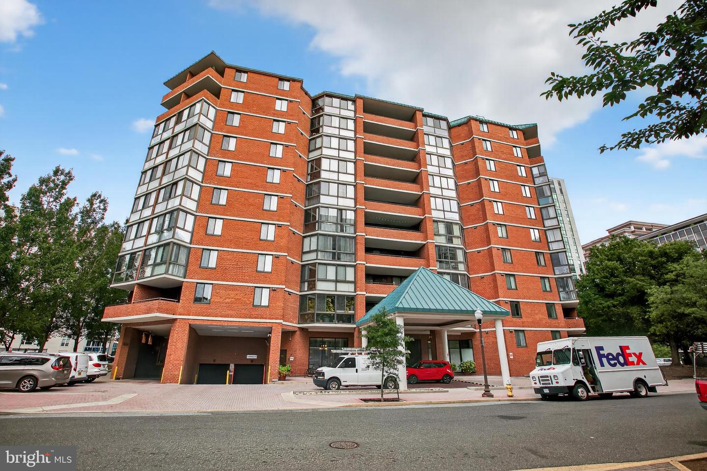 1001 N RANDOLPH ST #418, ARLINGTON, Virginia 22201, 1 Bedroom Bedrooms, ,1 BathroomBathrooms,Residential,For sale,1001 N RANDOLPH ST #418,VAAR2062012 MLS # VAAR2062012